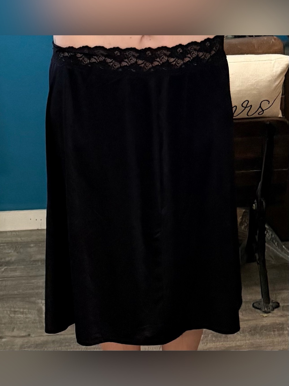Vassarette Black Lace-Trim Slip Skirt 24”